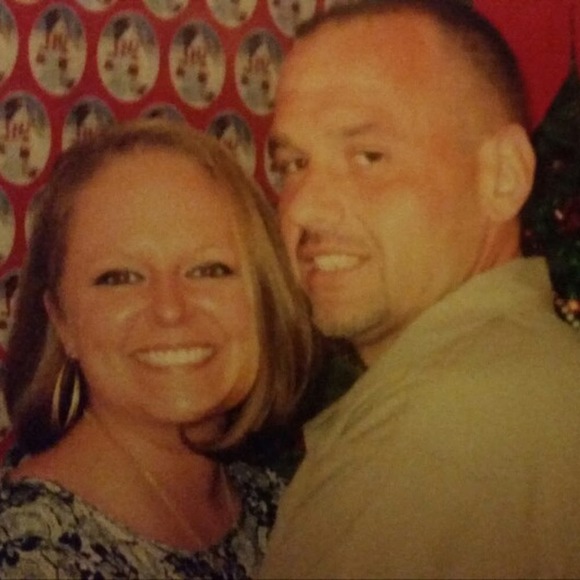 Meet your Posher, Jessica - Picture 1 of 1